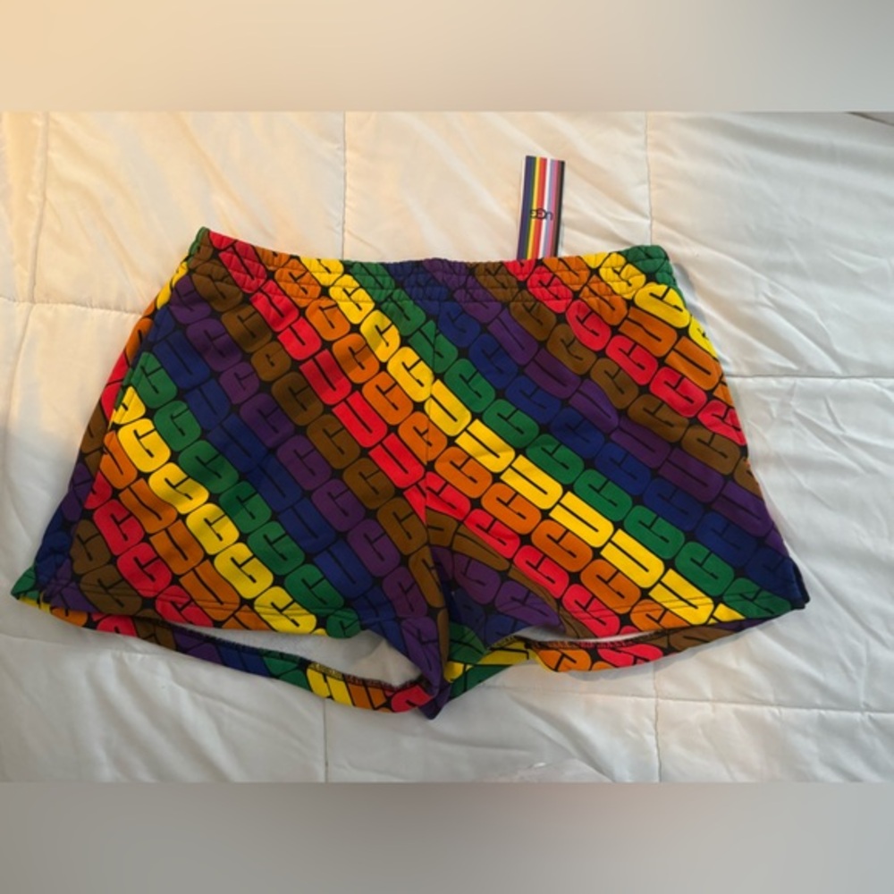 UGG NONI SHORTS - XL